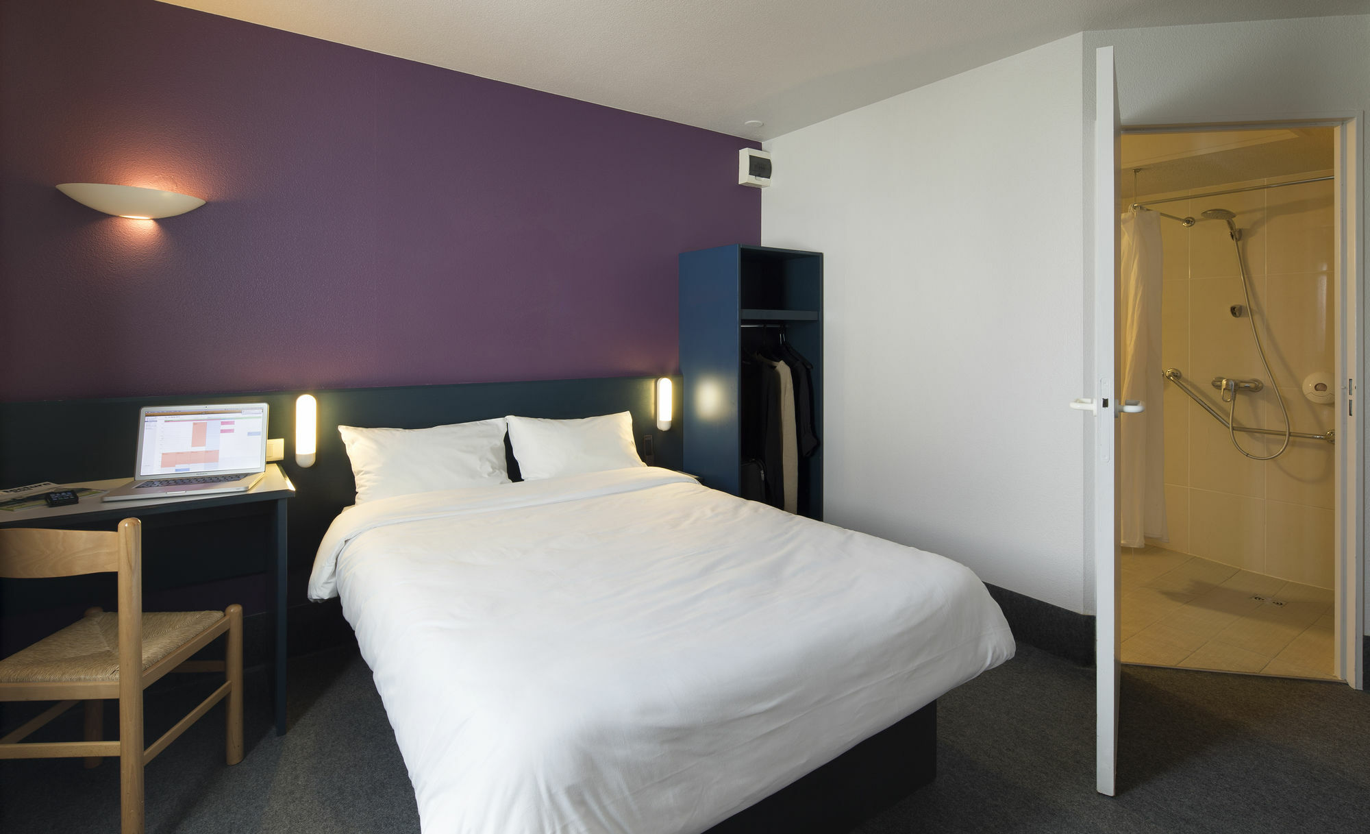 B&B Hotel Beauvais Allonne  Zewnętrze zdjęcie
