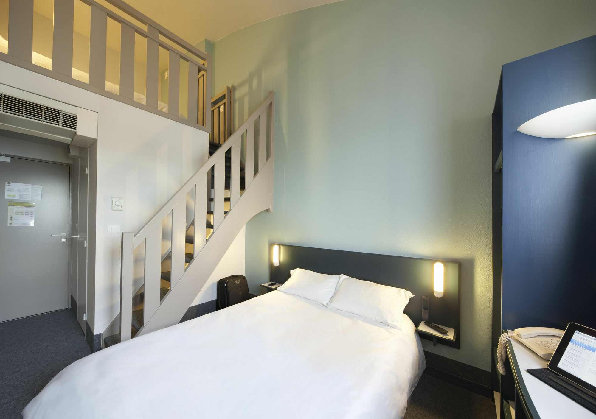B&B Hotel Beauvais Allonne  Zewnętrze zdjęcie