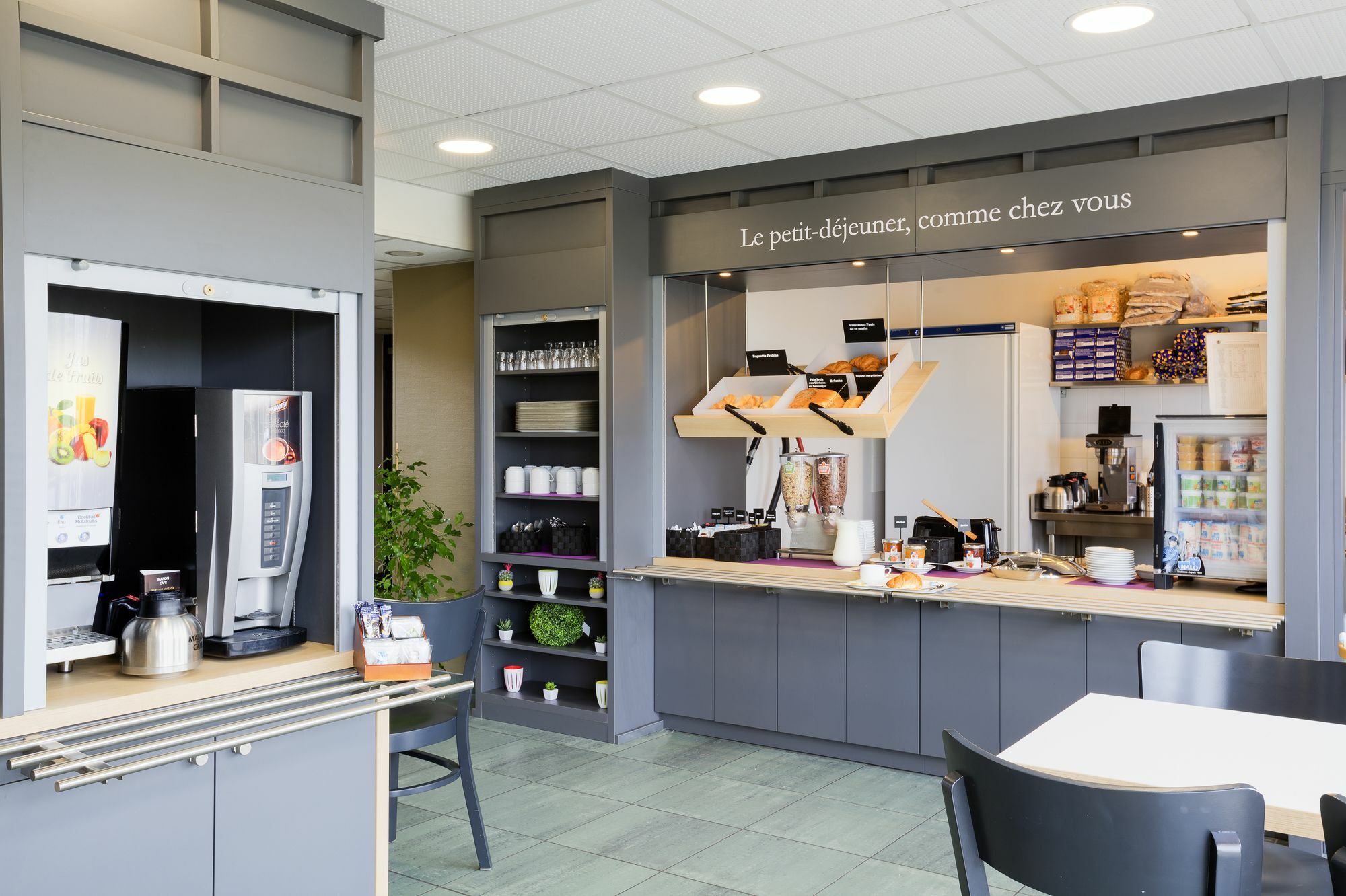 B&B Hotel Beauvais Allonne  Zewnętrze zdjęcie
